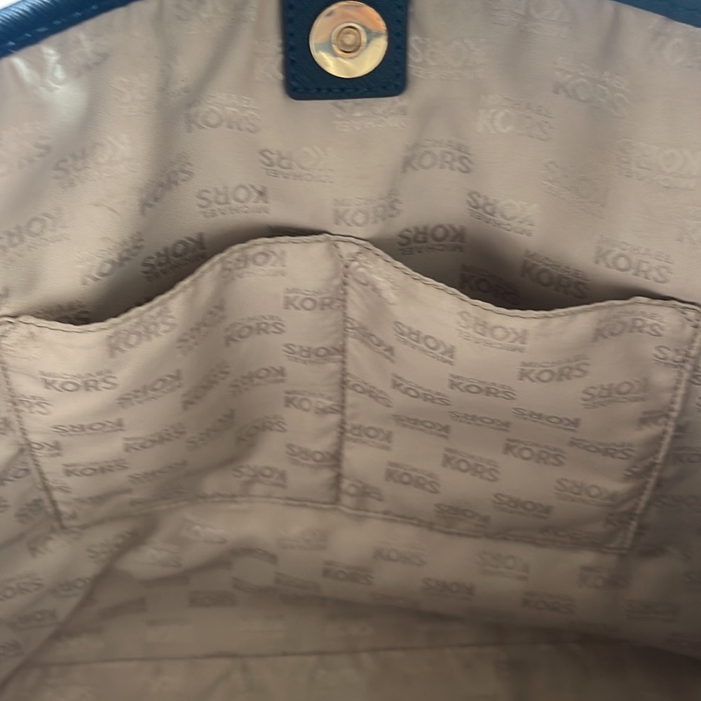 Michael Kors Tote - Picture 4 of 7
